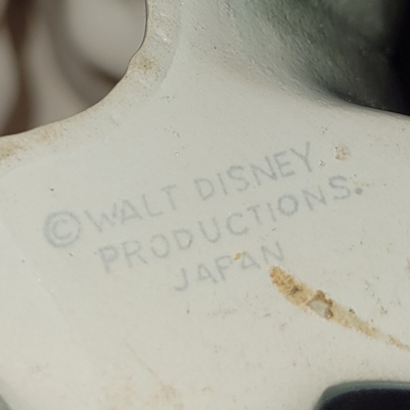 Vintage Disney Dumbo the Elephant Figure - Picture 4 of 4